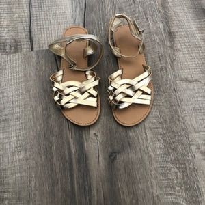 Girls sandals